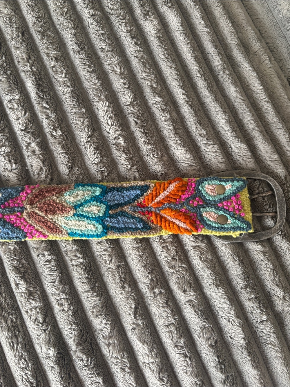 Jenny Krauss Colorful Embroidered Floral  Pattern Belt - Picture 7 of 11
